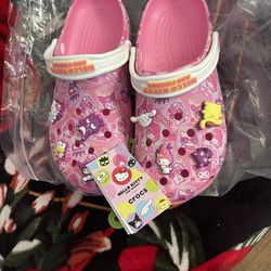 Hello Kitty Crocs