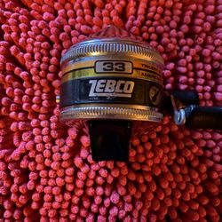 Vintage Zebco 33 Reel