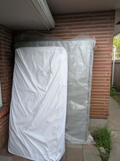 Mattress 1 twin and 1 single