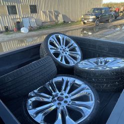 Looking To Trade For Other 26s”