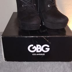 Women's  7.5 Wedge Boots