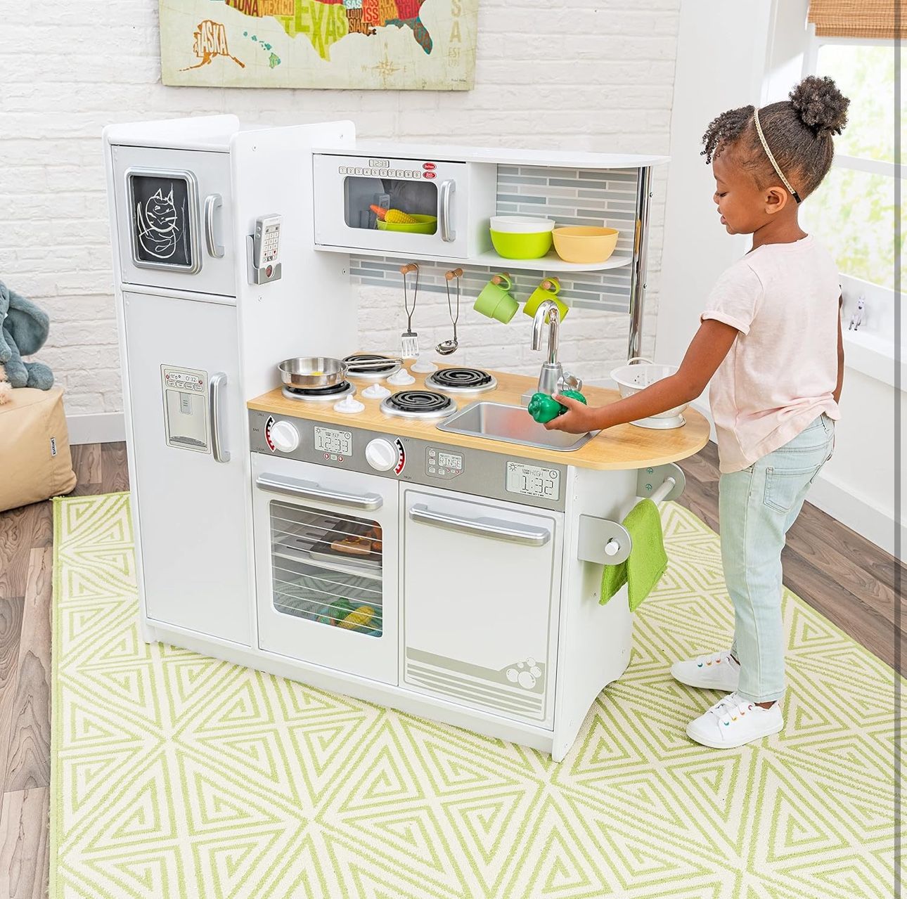 🔥NEW🔥 KidKraft Uptown White Wooden Play Kitchen with Play Phone