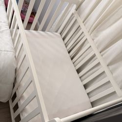 Mini Crib