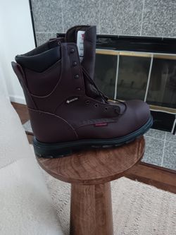 Red Wing boots 2414 11.0 D, Brown, Steel Toe, waterproof, Puncture Resistant