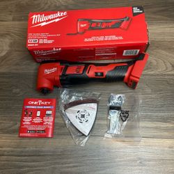 Milwaukee M18 18V Lithium-Ion Cordless Oscillating Multi-Tool (Tool-Only)