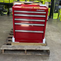 Husky Tool Storage 27 in. W x 18 in. D Standard Duty Red Rolling Tool Chest
