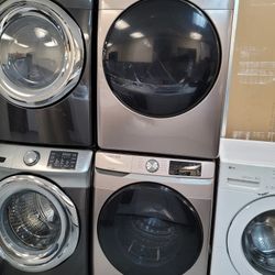 Used Like New 2020 Samsung Front Load Washer And Stackable Gas Dryer Set 
