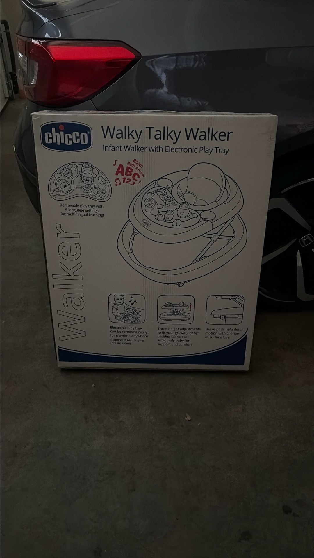 Chico Wally talky Walker