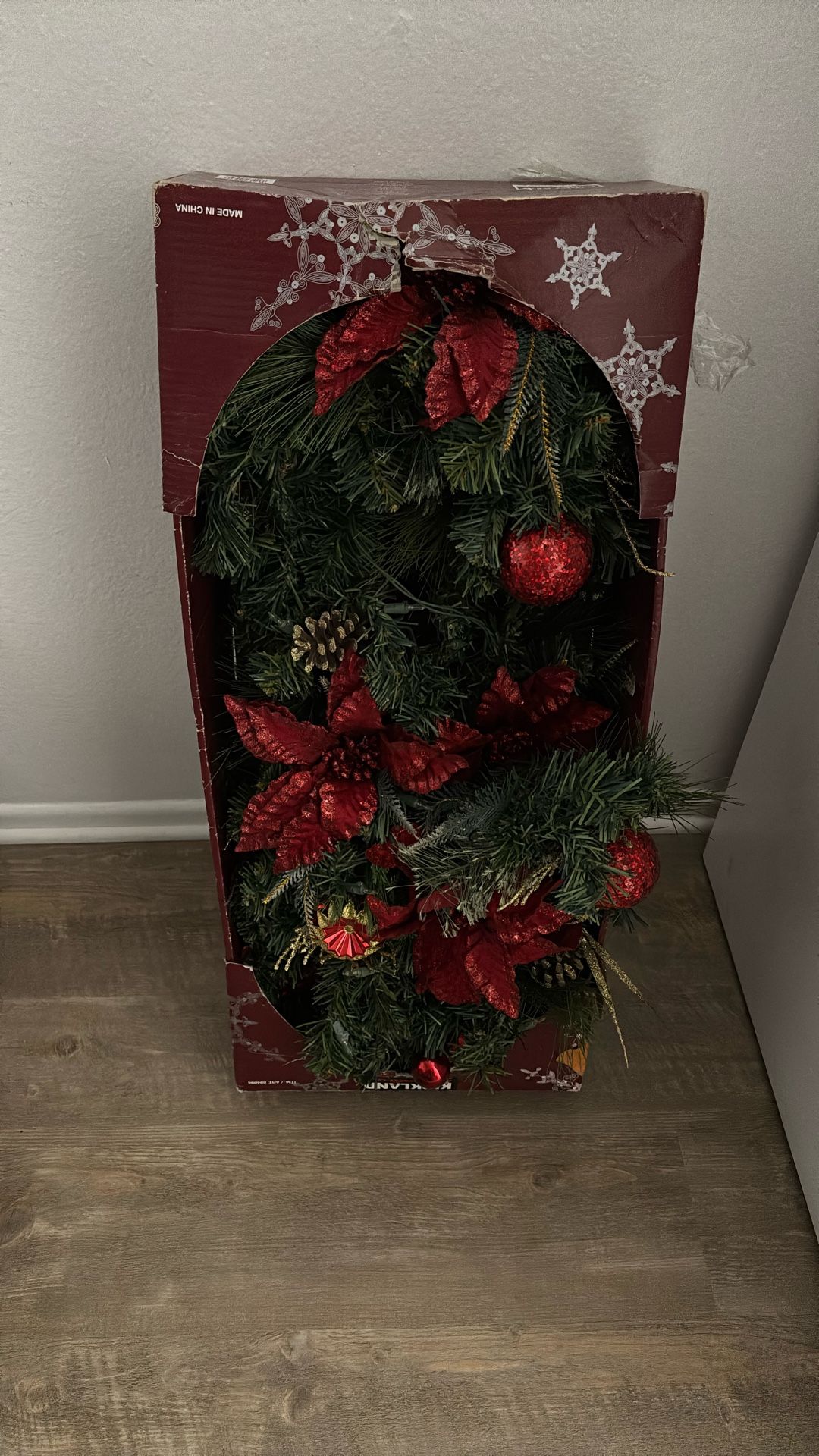 Decorative Christmas Garland 