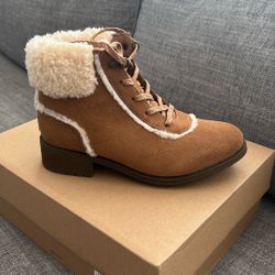 Ugg Fur Lace Boots