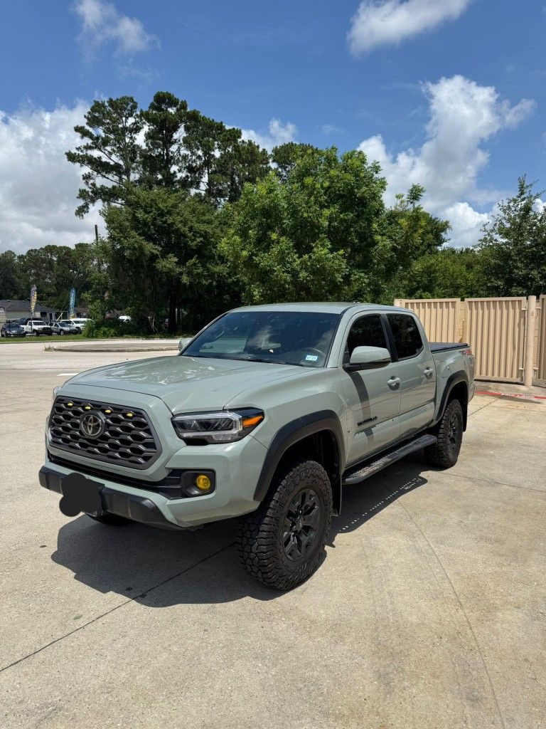 2022 Toyota Tacoma TRD OFF ROAD 4x4