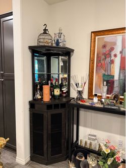 🍸 Corner Home Bar Cabinet w/ Mirrors & Storage – $150 OBO 🍷