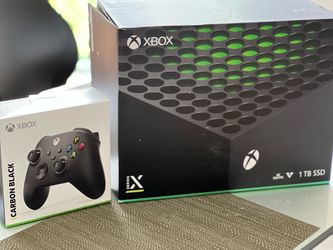 XBOX Series X 1 TB SSD with CD Drive Plus Extra Controller.