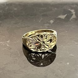 14 Carat Gold Ring