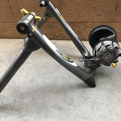 CycleOps Bicycle Trainer