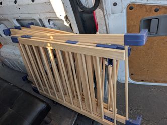 Bonrcea Wooden Baby playpen nice cond. Great deal 90805