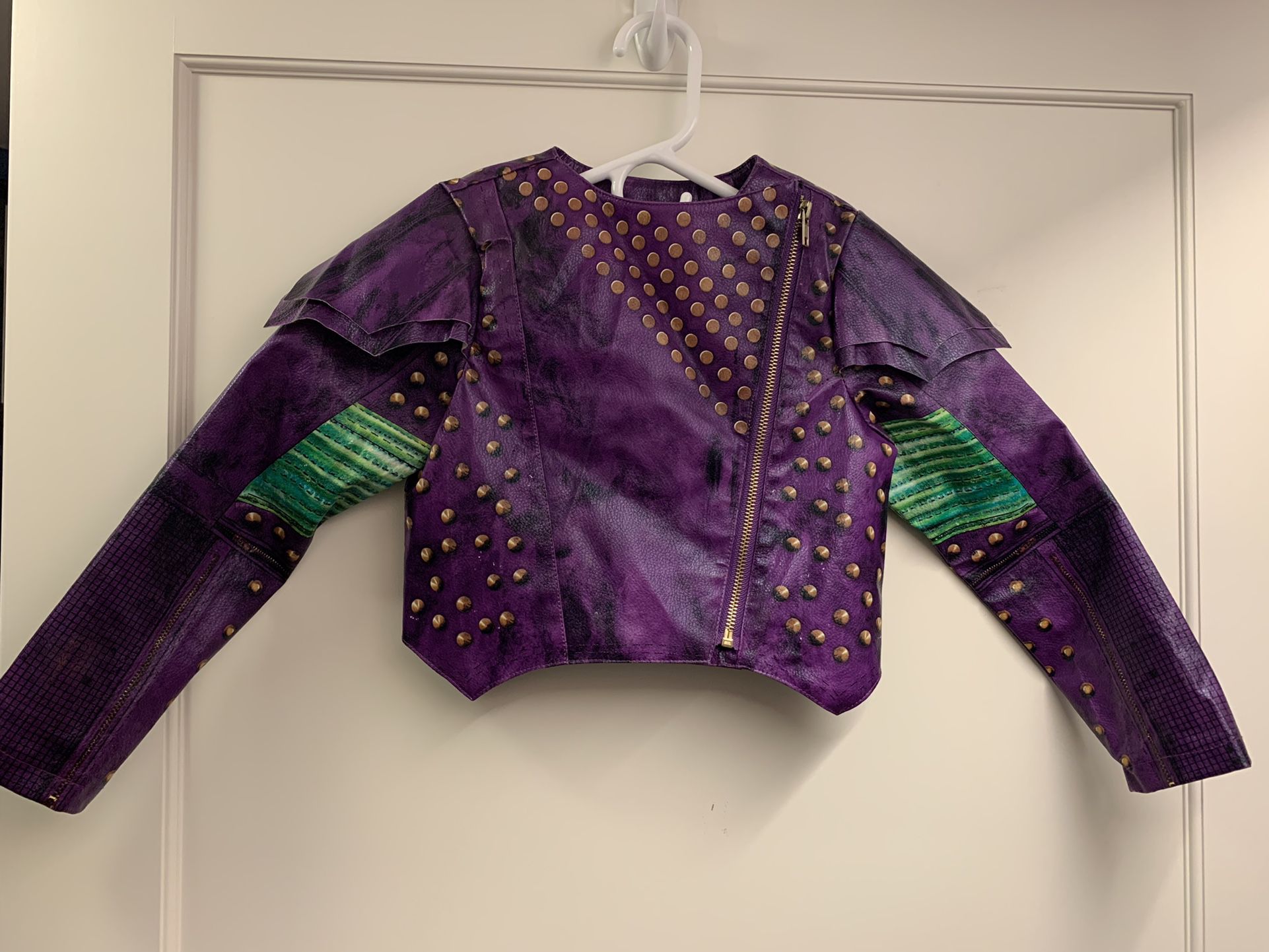 Disney Store Descendants 2- Mal Costume- Faux Leather Purple Jacket Size 5/6. 