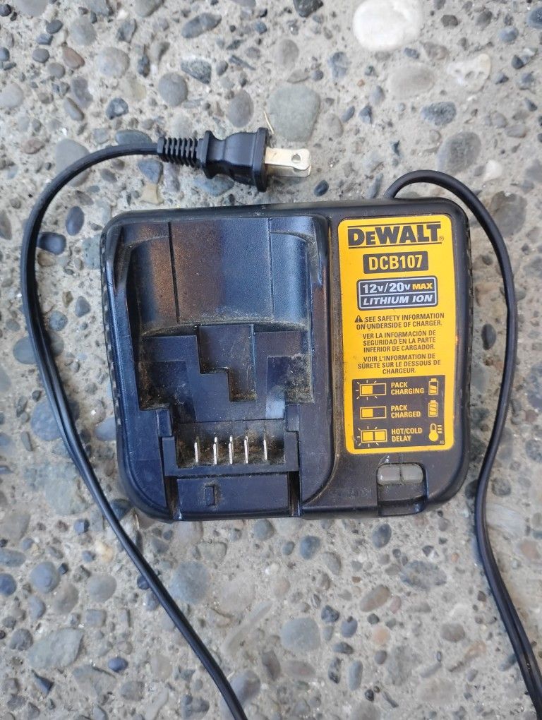 DeWalt Battery Charger