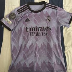 Adidas Real Madrid 2022/23 away jersey