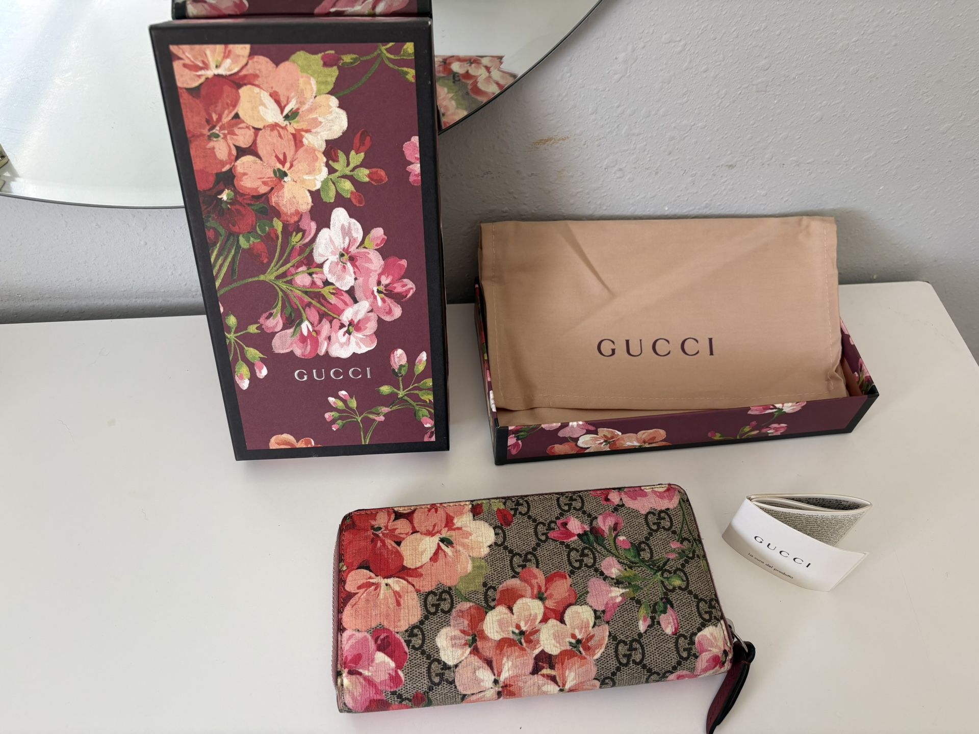 Gucci Wallet GG Blooms 