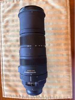 Sigma DG 150-500mm camera lens for Nikon