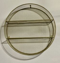 Gold Metal Shelf Great Condition No Scratches. Super Cute.