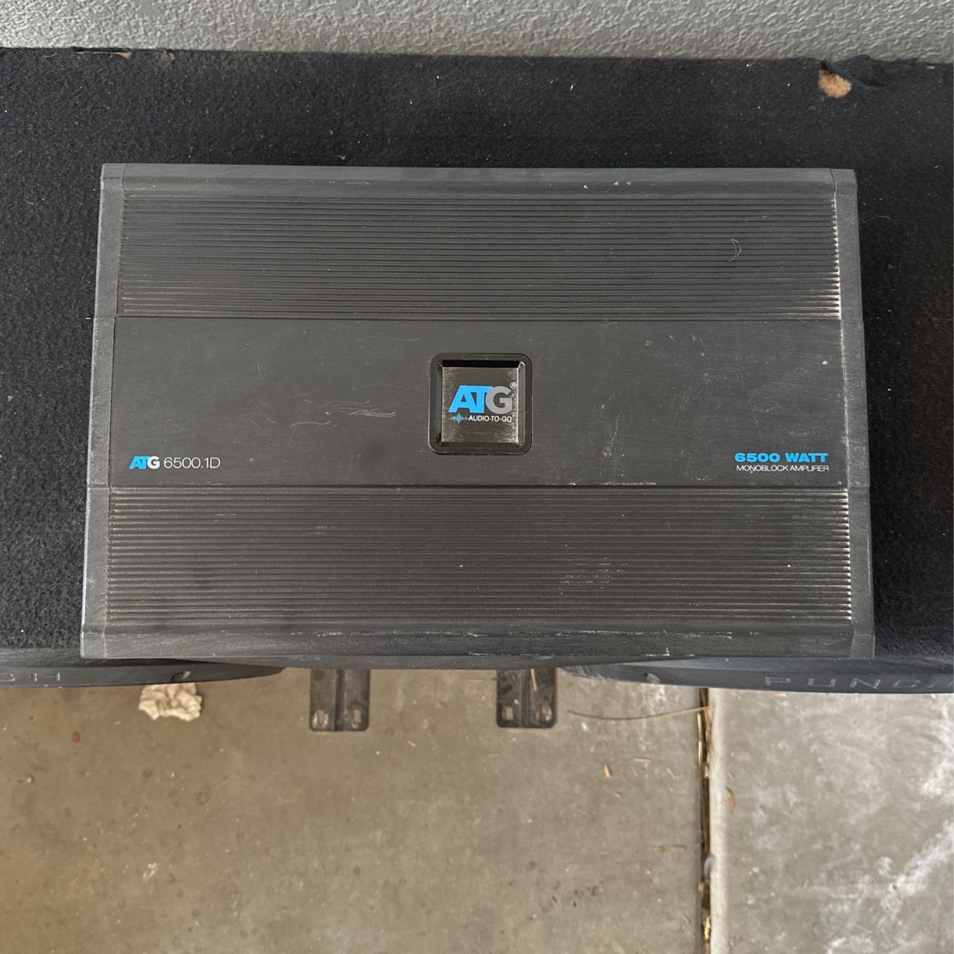 Rockford Dosage P3 12s and 6500 Wt Amp