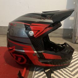 6d Helmet