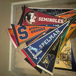 college football pennant lot 20+ 