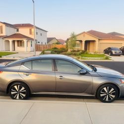 2022 Nissan Altima