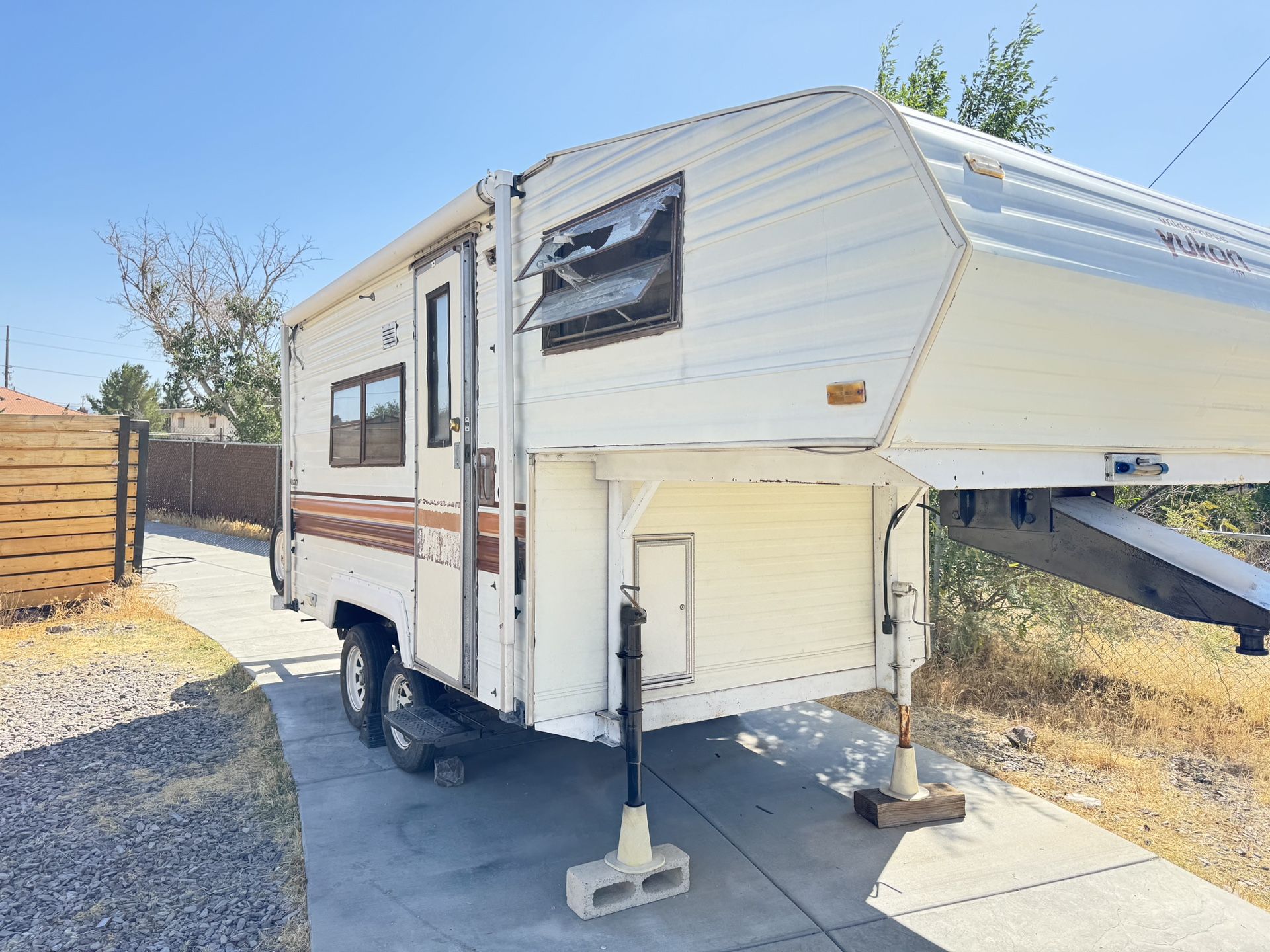 1989 Fleet wood Wilderness Yukon