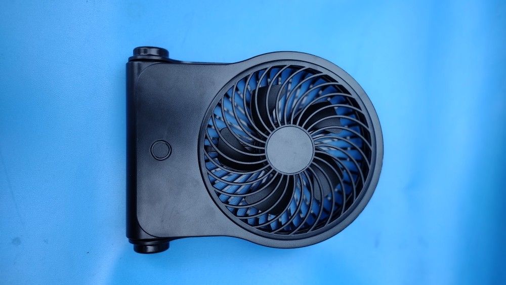 On The Go Folding Fan USB Type C or 4 AA Battery