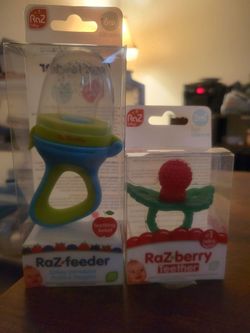 RaZ Baby Feeder and Teether Set