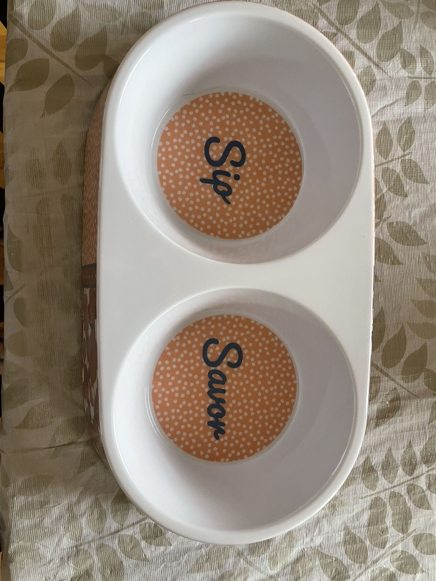 Cat/dog Bowl