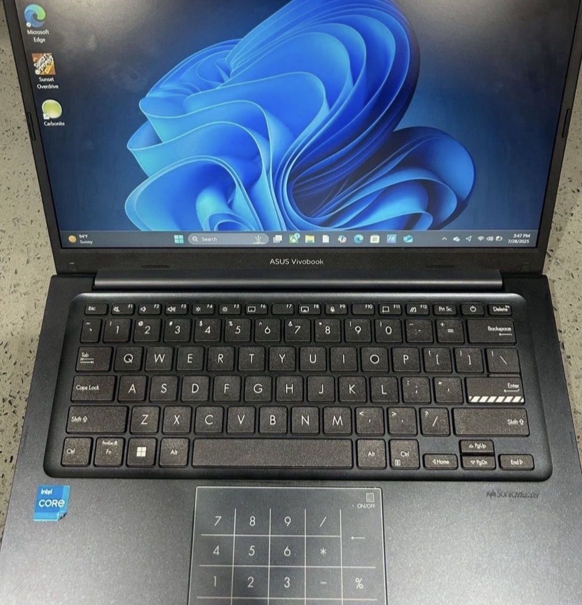 Asus Vivobook Laptop