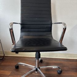 Nail Station Chair/Office Chair