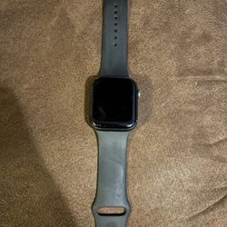 Apple Watch SE