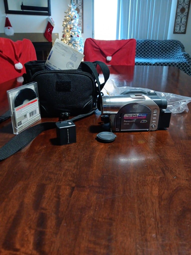 DVD VIDEO CAMERA