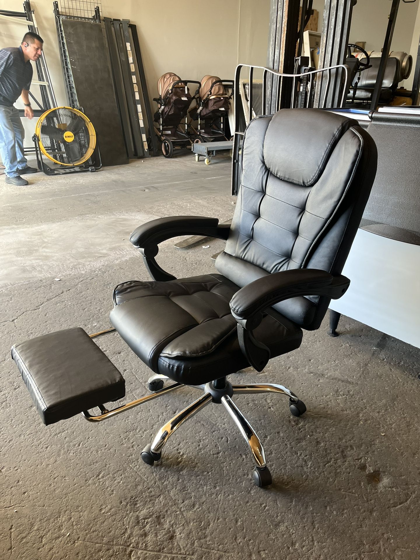 Computer Chair, Gaming Chair Office Chair. $40.00 FIRM!!
