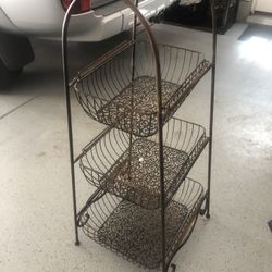 3 Tier Standing Market Storage Metal Basket