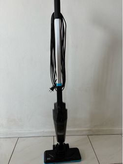 Black and Decker Vacuum
