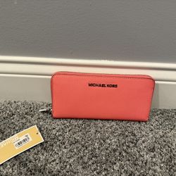 Michael Kors Jet Set Wallet
