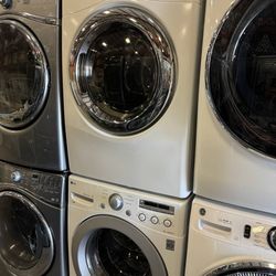 LG Washer & Dryer Electric Stackable Front Load Set Free Cords Attachments Warranty 