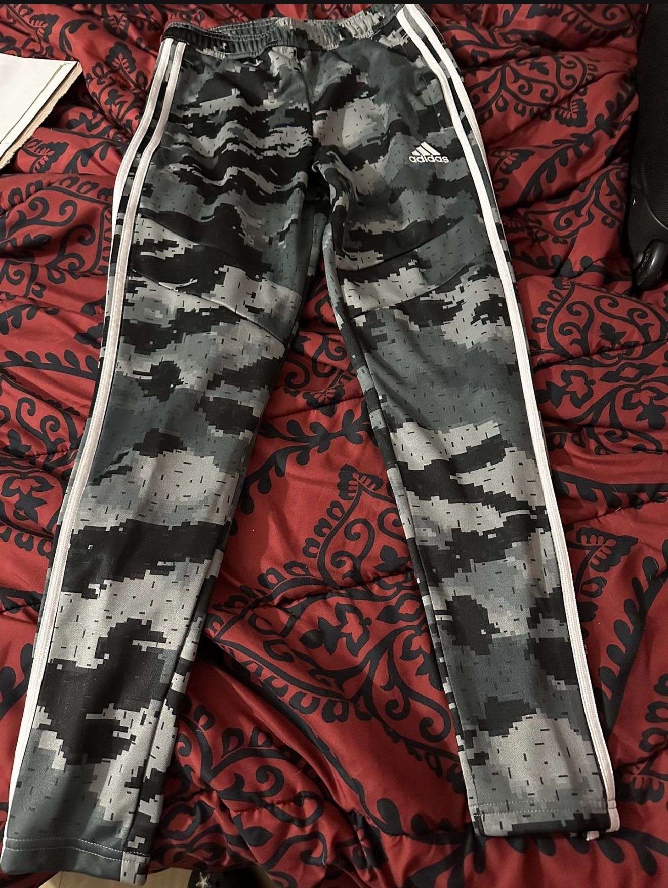 Adidas Tiro Pants Men’s Small