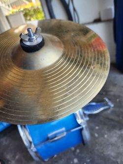 Drum set