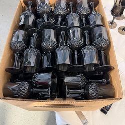 Black Plastic Wine Glasses For Events 130 Total For 100 Bucks 