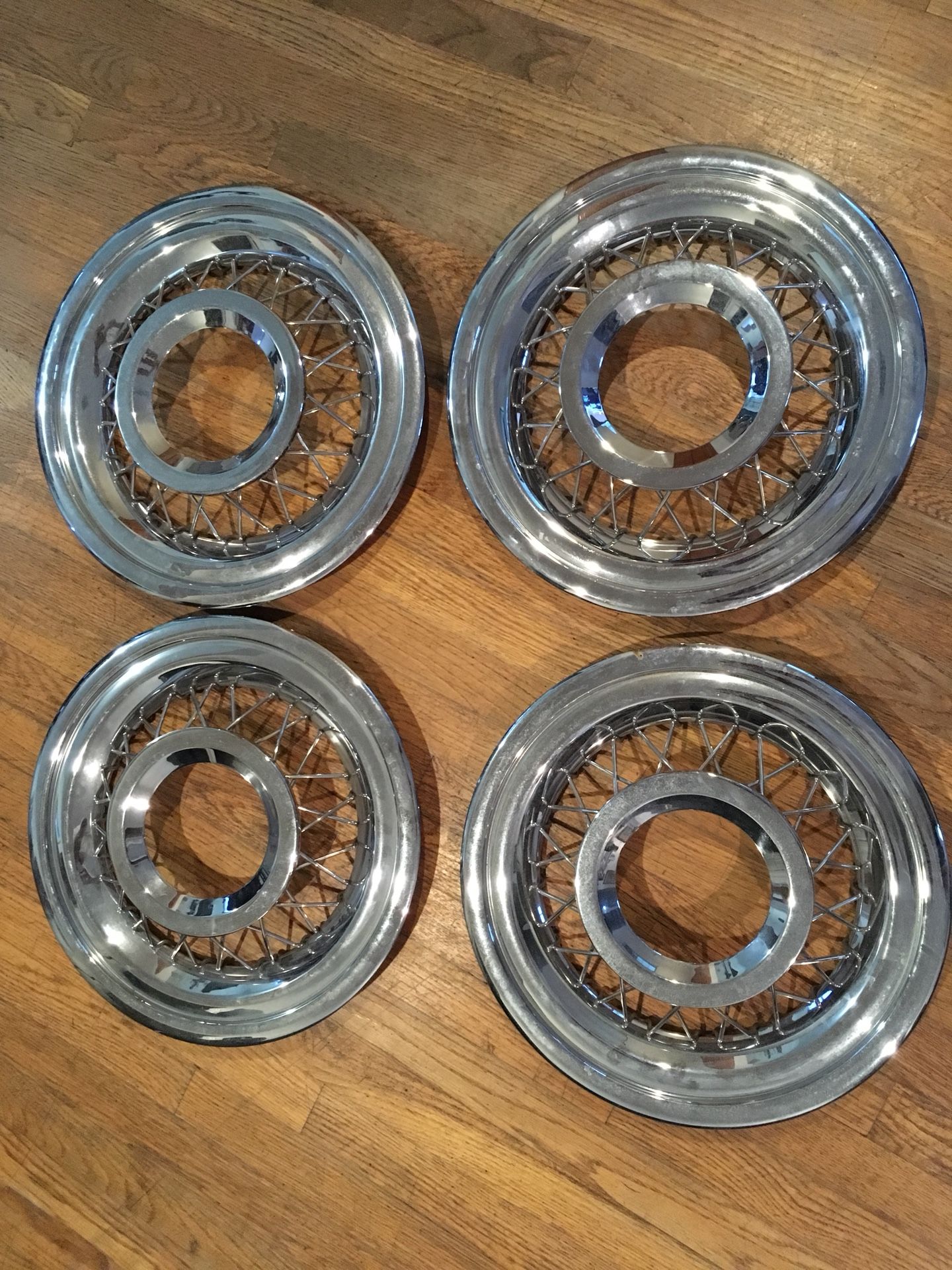 1955 1956 1957 Chevy belair wire spoke hubcaps