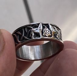 Size 15 Mens Irish Celtic Triquetra Knot Wolf Ring Stainless Steel