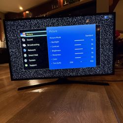 Samsung 40” TV (works perfectly)