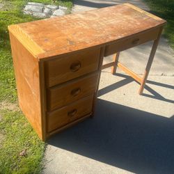 Free wood Stanley made in USA Desk